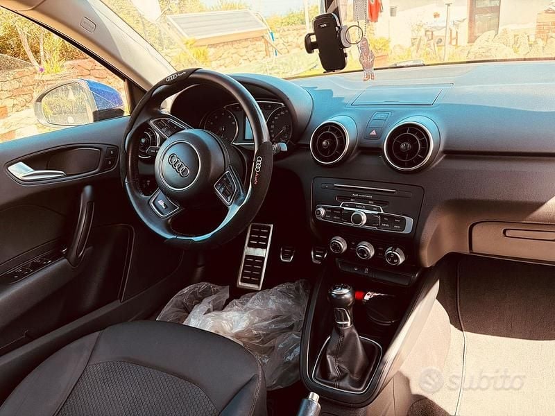 Usata Audi A1 2017 Blu Utilitaria
