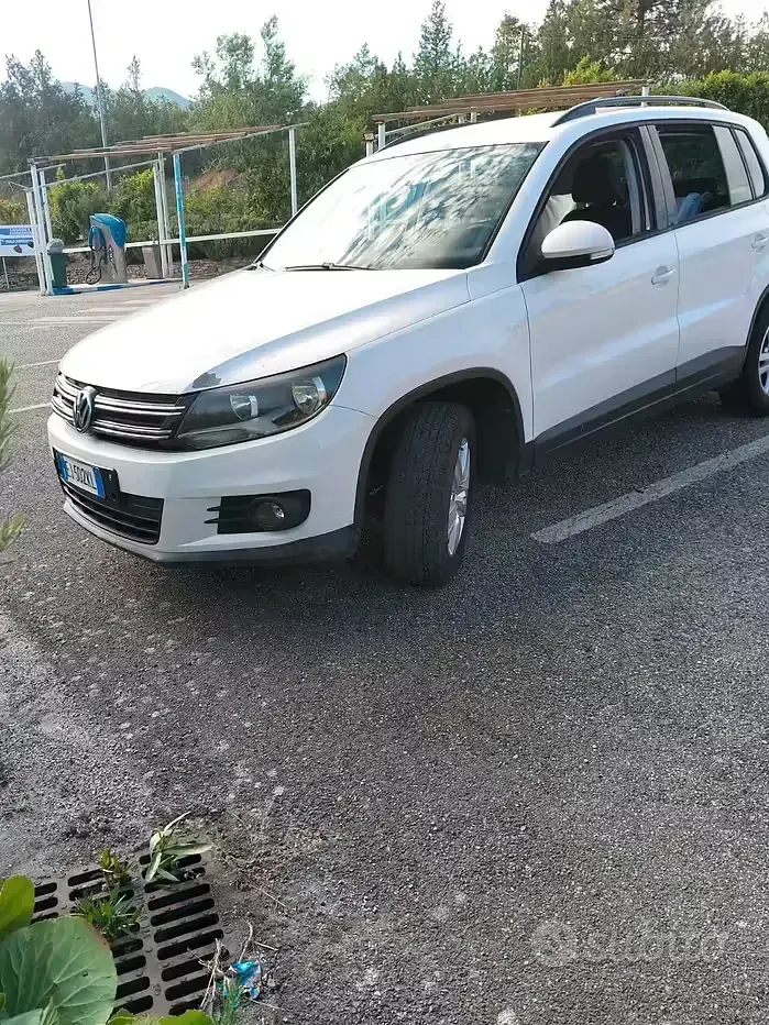 Usata VW Tiguan 140 CV (102 kW) 2011 Bianco SUV