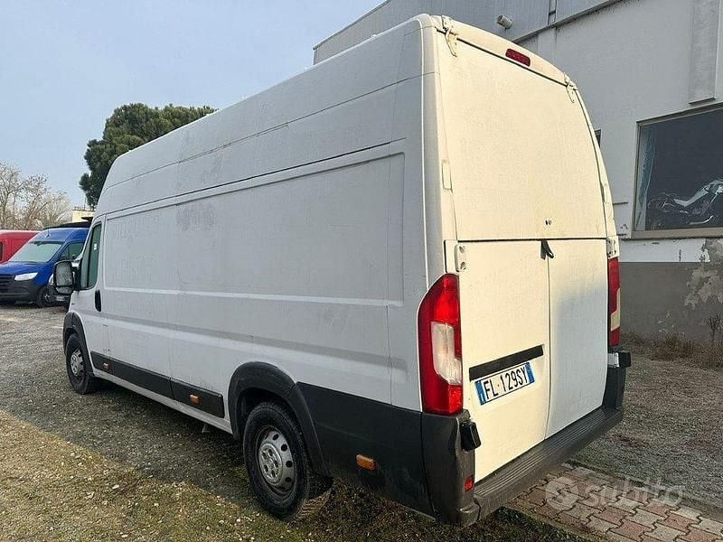 Usata Fiat Ducato 33 131 CV (96 kW) 2017 Bianco pastello Furgone