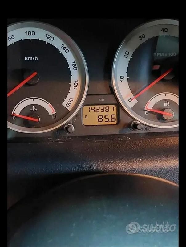 Usata Tata Indica 2007 Rosso Utilitaria