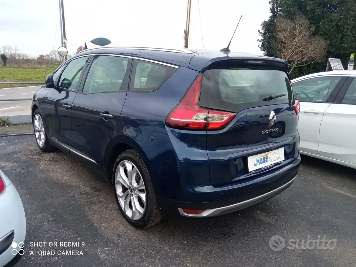 Usata Renault Grand Scénic IV 120 CV (88 kW) 2020 Blu Monovolume