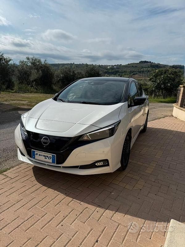 Usata Nissan Leaf N-Connecta 80 kW (109 CV) 2025 Bianco Utilitaria