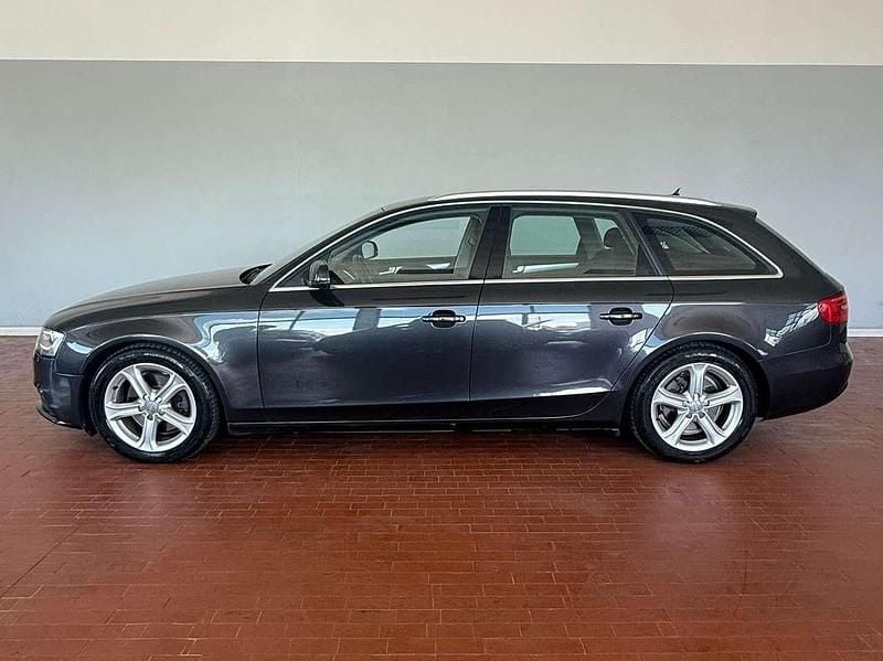 Usata Audi A4 Ambiente 143 CV (105 kW) 2012 Grigio Station wagon