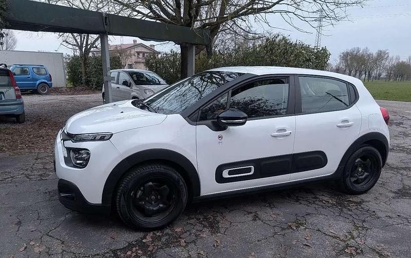 Usata Citroën C3 102 CV (75 kW) 2023 Utilitaria