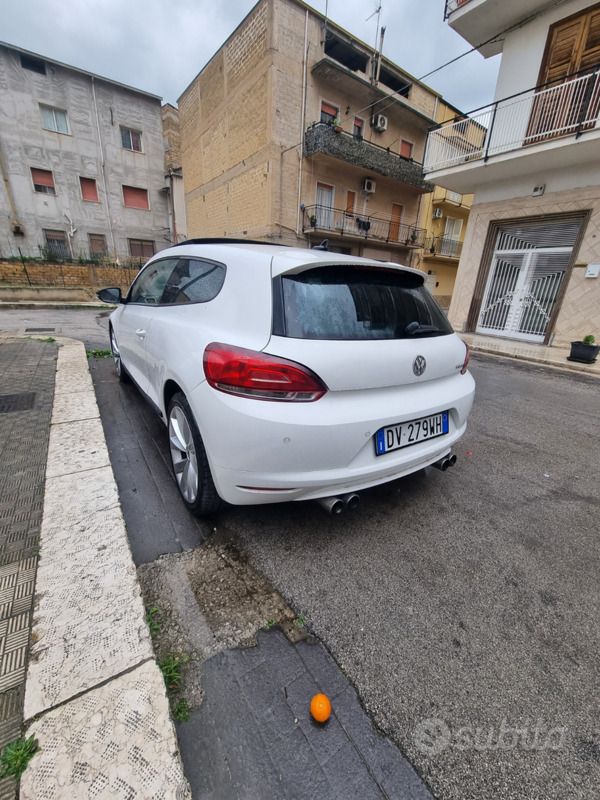 Usata VW Scirocco 200 CV (147 kW) 2008 Bianco Coupé