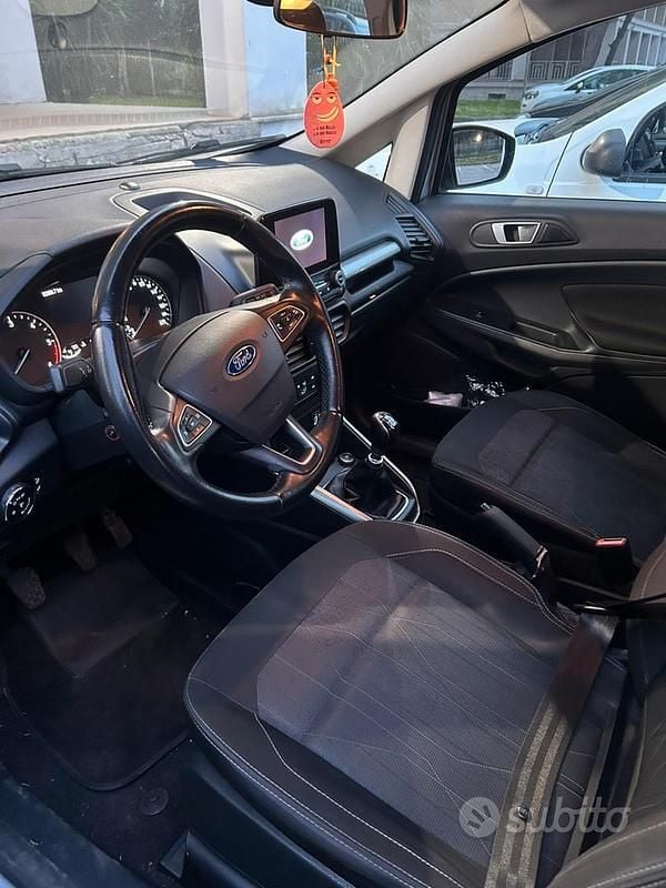 Usata Ford Ecosport 110 CV (80 kW) 2018 Grigio SUV