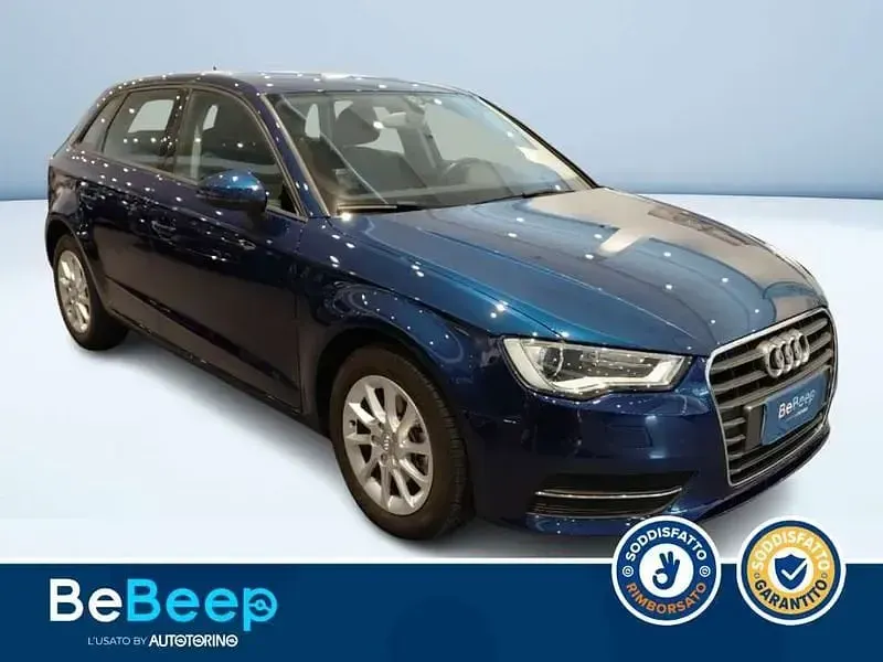 Usata Audi A3 Business 110 CV (80 kW) 2015 Blu metallizzato Berlina