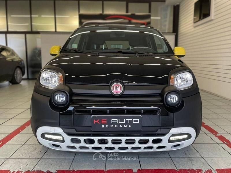 Usata Fiat Panda Cross Cross 69 CV (50 kW) 2025 Nero Utilitaria