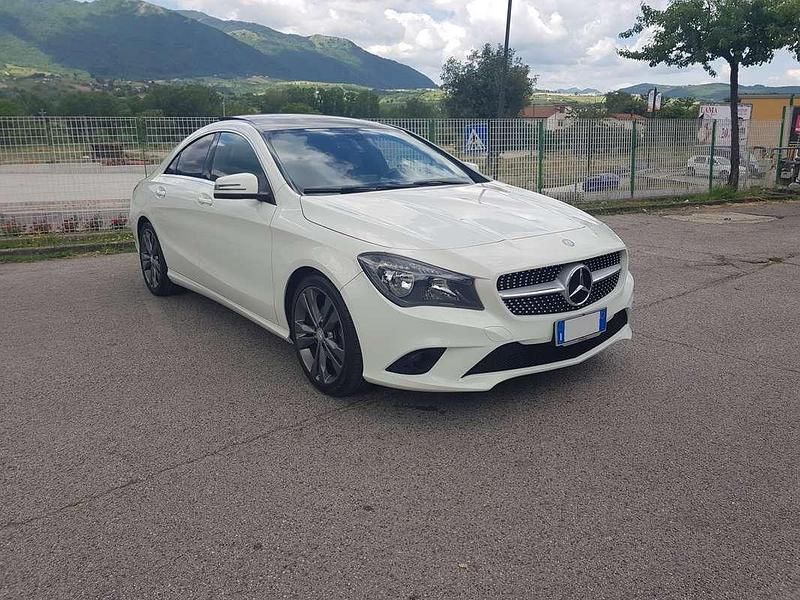 Usata Mercedes CLA180 109 CV (80 kW) 2014 Bianco Berlina
