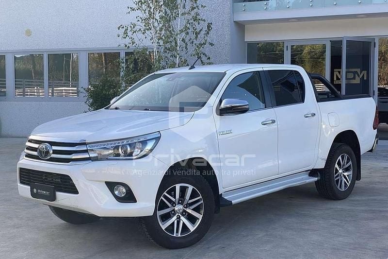 Usata Toyota HiLux Lounge 150 CV (110 kW) 2018 Bianco Pick-up