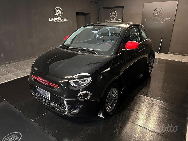 Usata Fiat 500e Red 69 kW (95 CV) 2024 Nero Berlina