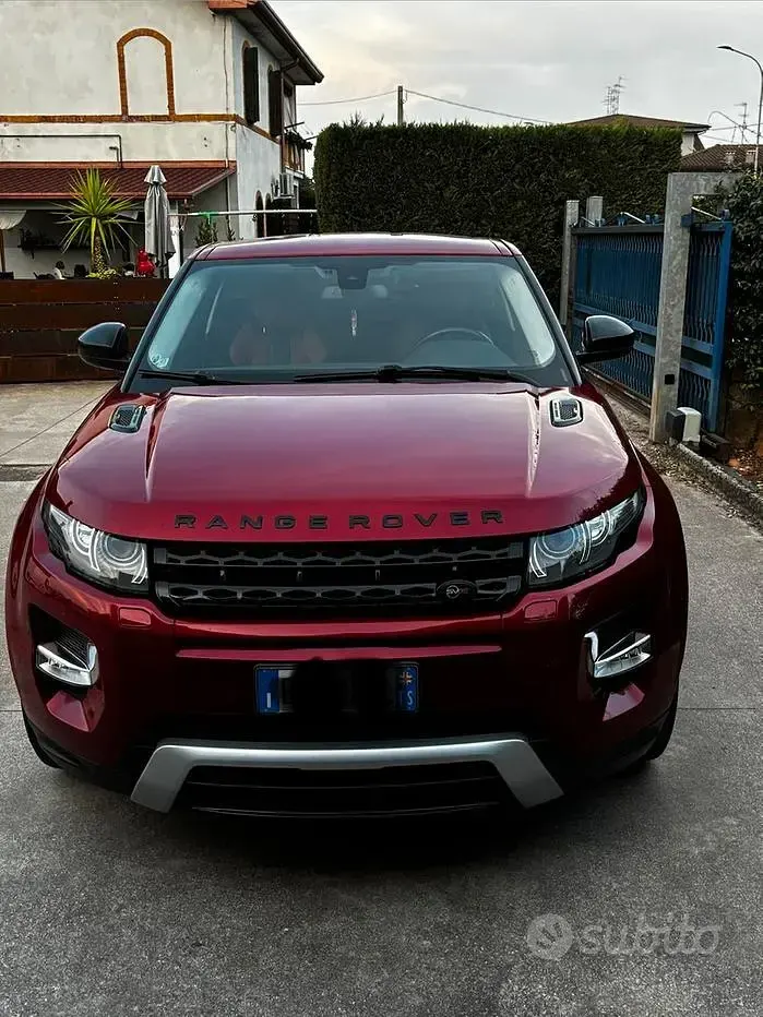 Usata Land Rover Range Rover evoque 190 CV (139 kW) 2014 Rosso SUV
