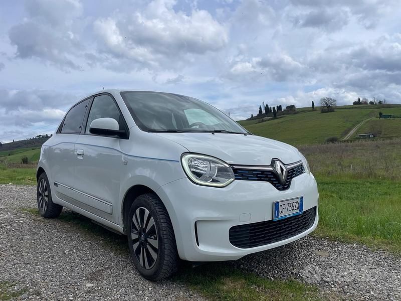 Usata Renault Twingo 22 kW (30 CV) 2021 Bianco Utilitaria