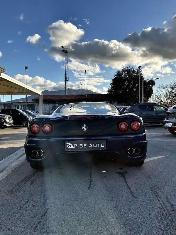 Usata Ferrari 360 400 CV (294 kW) 2000 Blu/azzurro Coupé