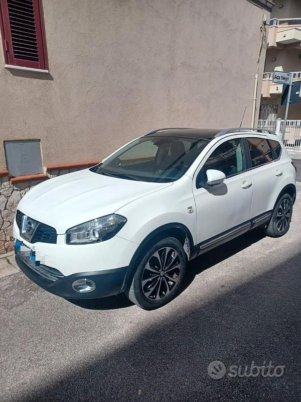 Usata Nissan Qashqai 115 CV (84 kW) 2011 Bianco SUV