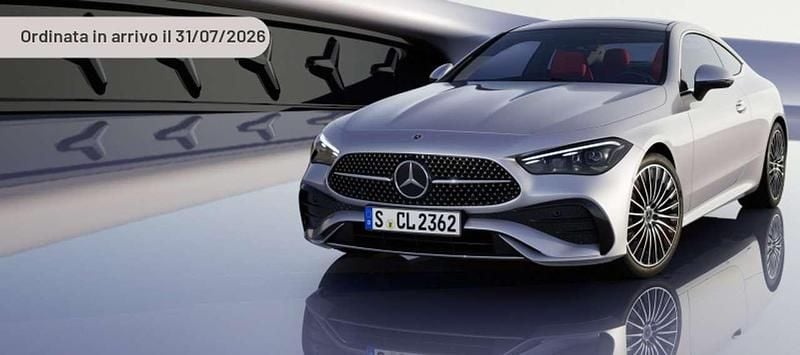 Argento Usata 2024 Mercedes CLE300 AMG Line Premium Coupé | 73.330 € (Buon prezzo) - Immagine 1/1