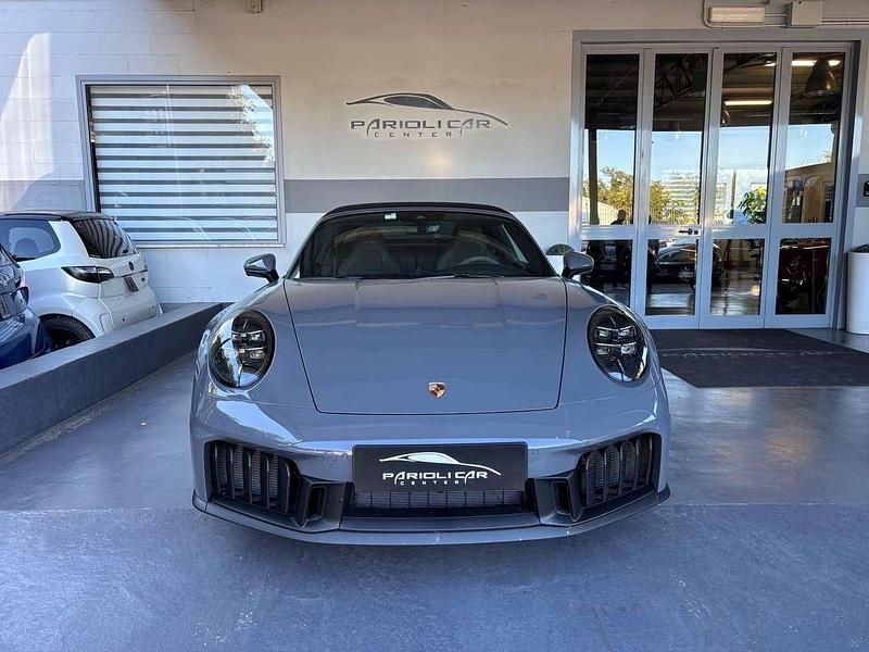 Usata Porsche 911 541 CV (397 kW) 2025 Grigio Cabrio