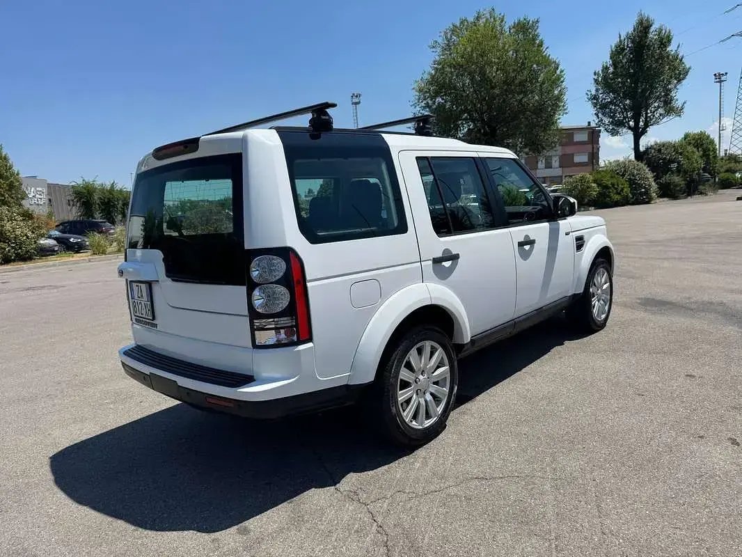Usata Land Rover Discovery 4 S 211 CV (155 kW) 2016 Bianco SUV