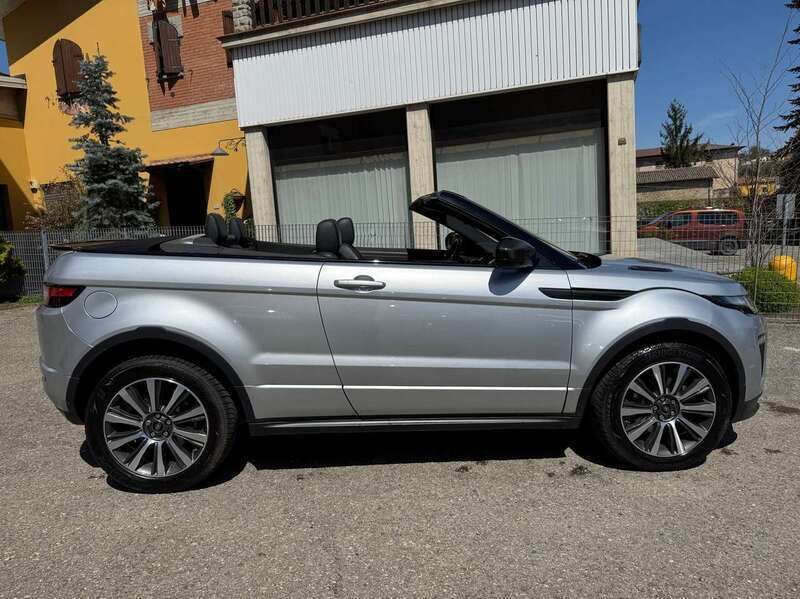Usata Land Rover Range Rover evoque HSE Dynamic 150 CV (110 kW) 2017 Argento SUV
