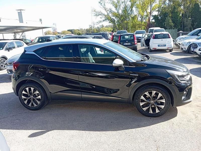 Usata Renault Captur Techno 101 CV (74 kW) 2023 Nero SUV