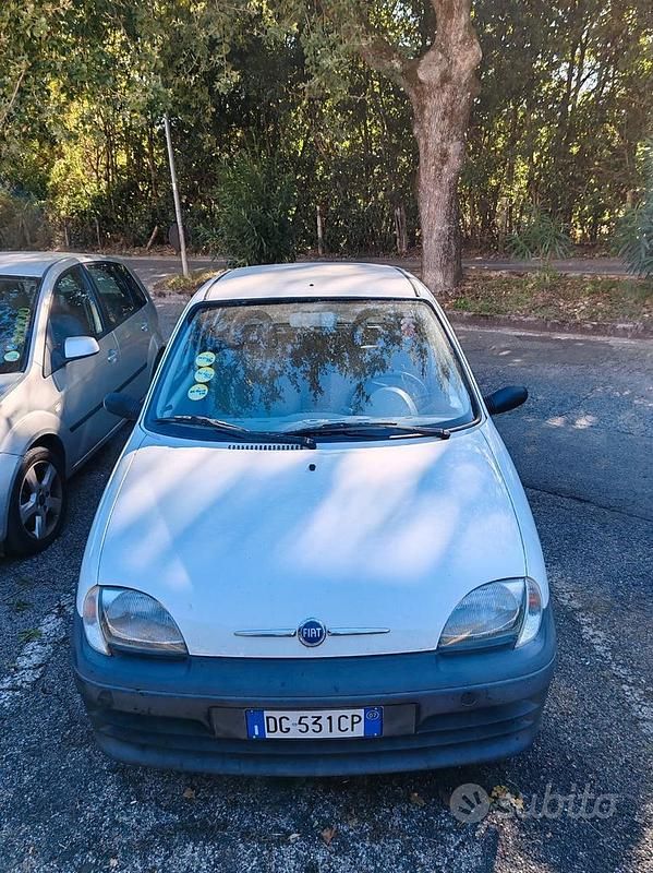 Usata Fiat 600 54 CV (39 kW) 2007 Utilitaria