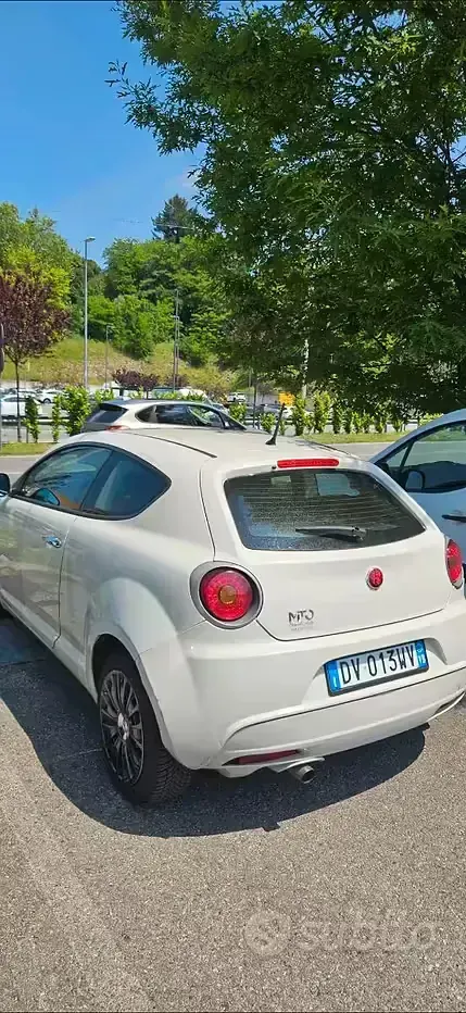 Usata Alfa Romeo MiTo 79 CV (58 kW) 2009 Bianco Utilitaria