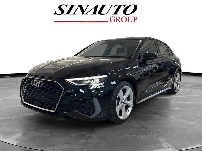 Usata Audi A3 Sportback e-tron S-Line 150 CV (110 kW) 2024 Utilitaria