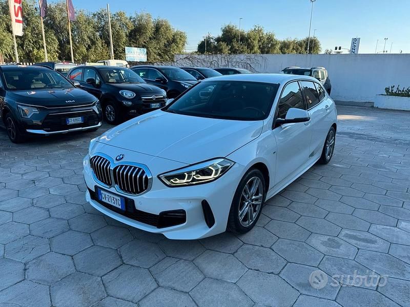 Usata BMW 118 M Sport 150 CV (110 kW) 2022 Bianco Utilitaria