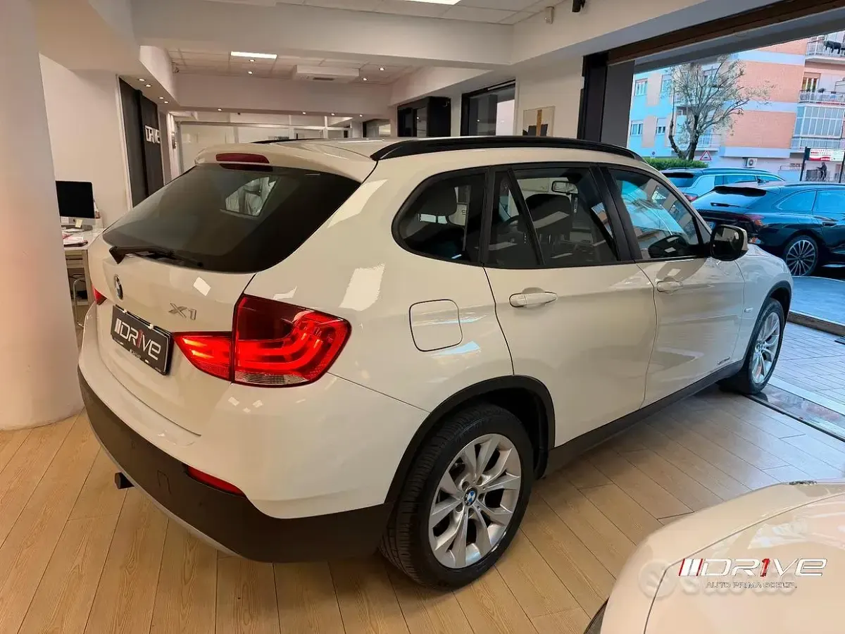 Usata BMW X1 143 CV (105 kW) 2011 Bianco SUV