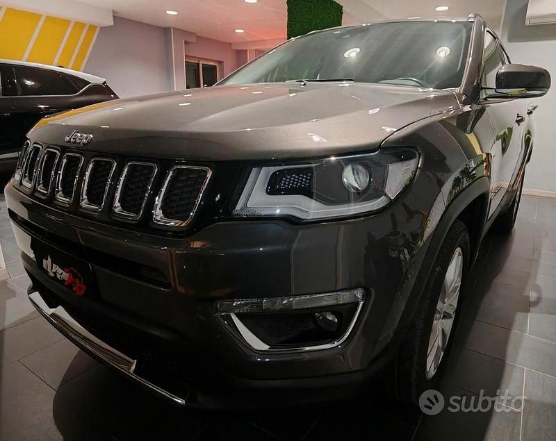 Usata Jeep Compass Limited 120 CV (88 kW) 2020 Grigio SUV