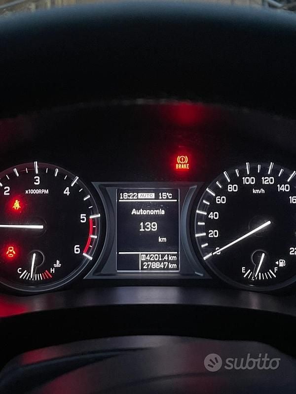 Usata Suzuki Vitara 120 CV (88 kW) 2015 Grigio SUV