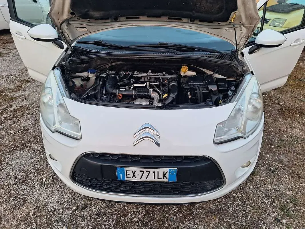 Usata Citroën C3 Exclusive 68 CV (50 kW) 2014 Berlina