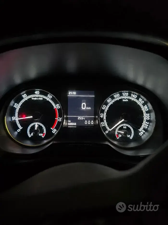 Usata Skoda Fabia 60 CV (44 kW) 2020 Utilitaria