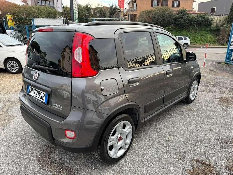 Usata Fiat Panda Cross 69 CV (50 kW) 2023 Grigio Utilitaria