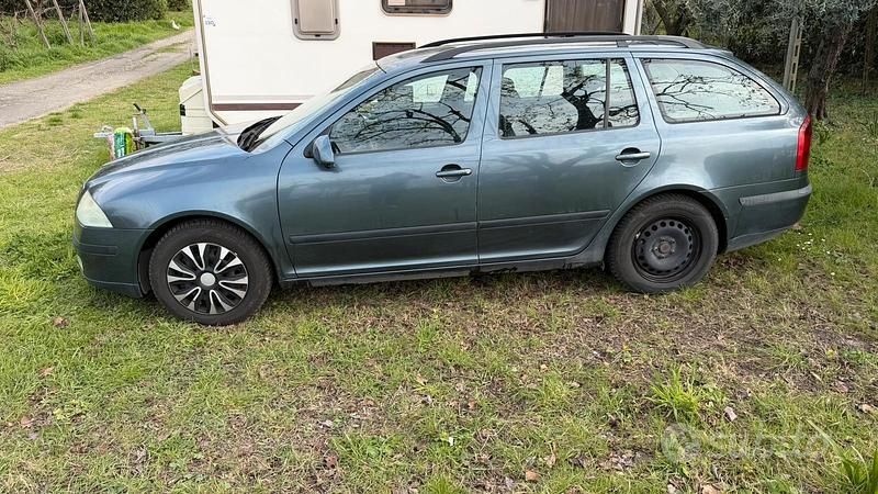 Usata Skoda Octavia Elegance 140 CV (102 kW) 2005 Grigio Station wagon