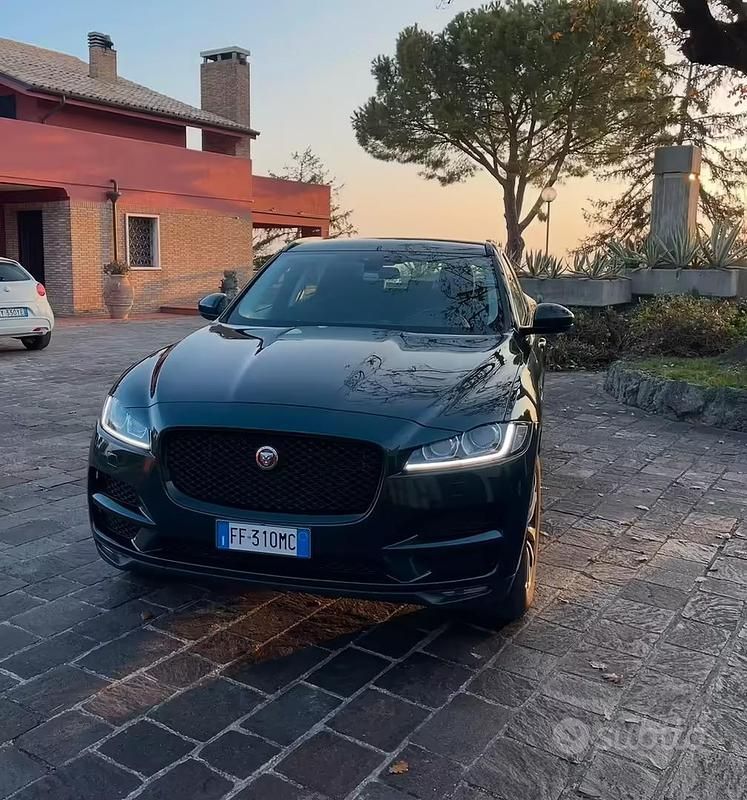 Usata Jaguar F-Pace 300 CV (220 kW) 2016 Verde SUV