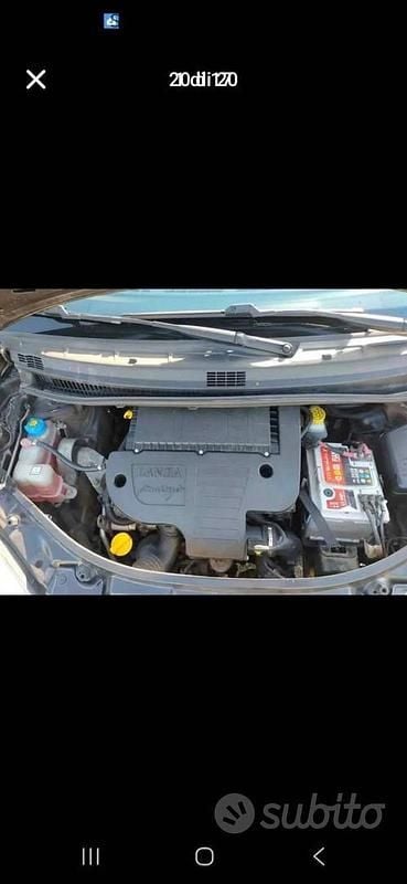 Usata Lancia Musa 90 CV (66 kW) 2009 Monovolume