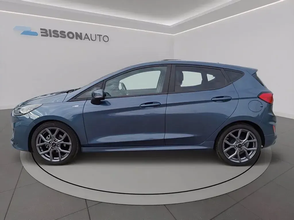 Usata Ford Fiesta ST-Line 125 CV (91 kW) 2023 Chrome blue Utilitaria