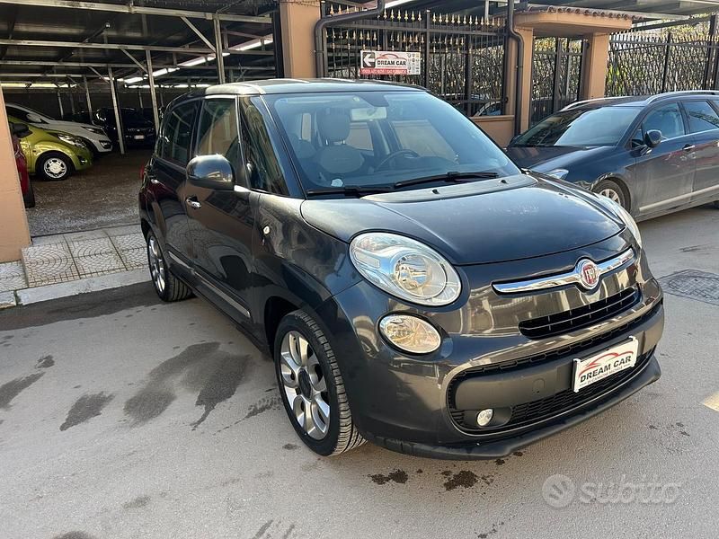 Usata Fiat 500L Lounge 120 CV (88 kW) 2017 Grigio Monovolume