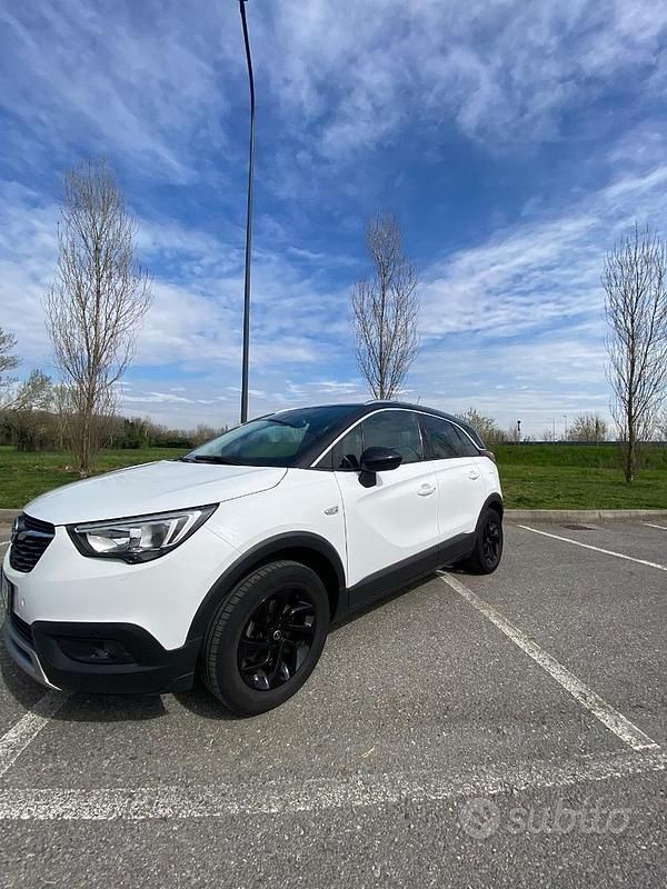 Usata Opel Crossland X 110 CV (80 kW) 2018 SUV