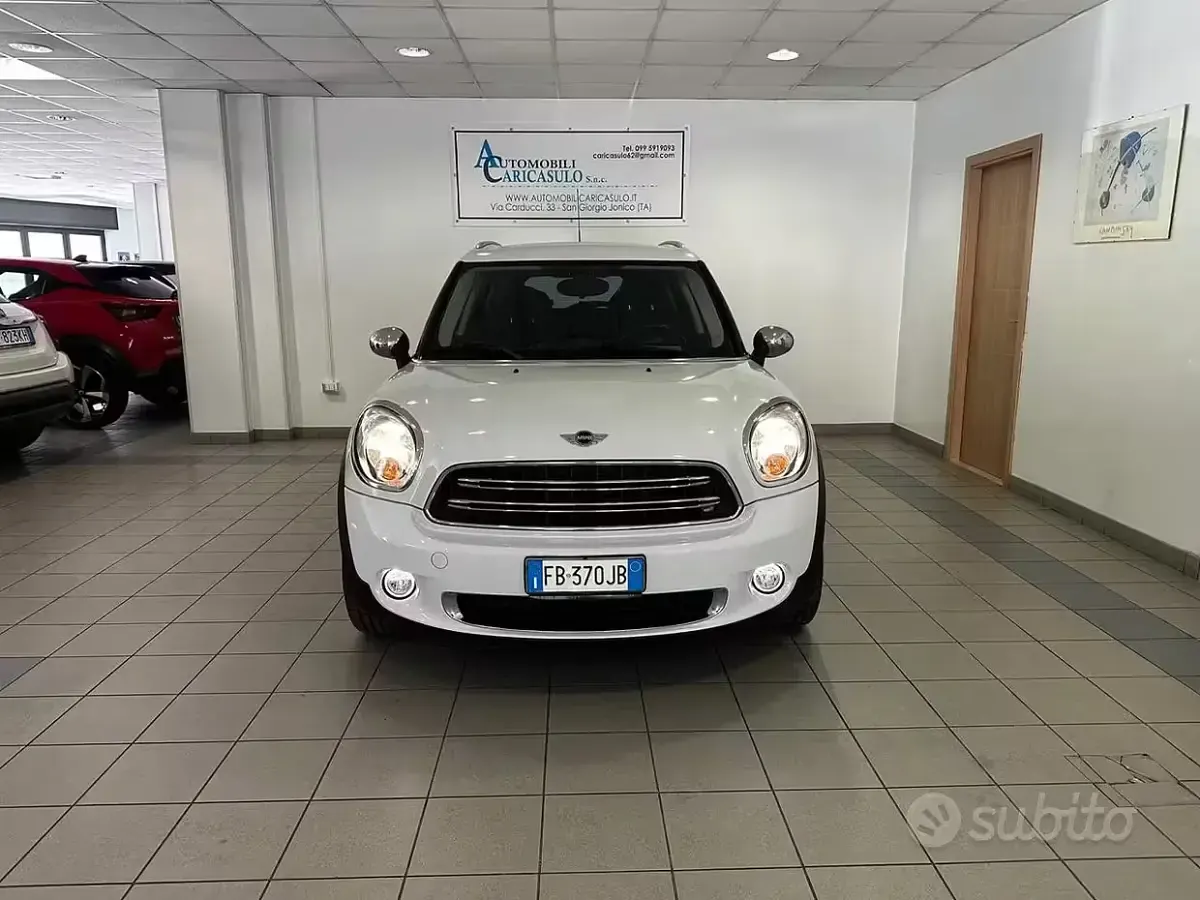 Usata Mini One D Countryman 90 CV (66 kW) 2015 Bianco metallizzato SUV