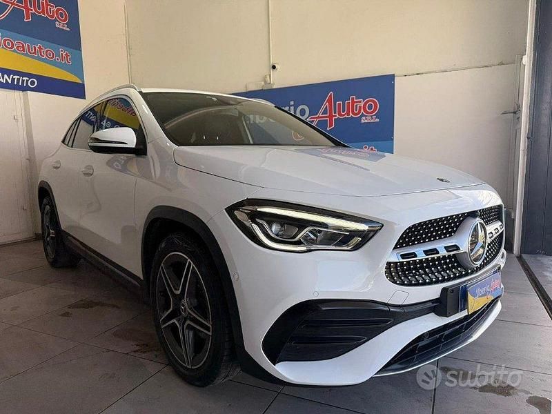 Usata Mercedes GLA180 Premium 116 CV (85 kW) 2020 Bianco SUV