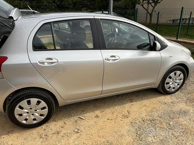 Usata Toyota Yaris 2009 Utilitaria