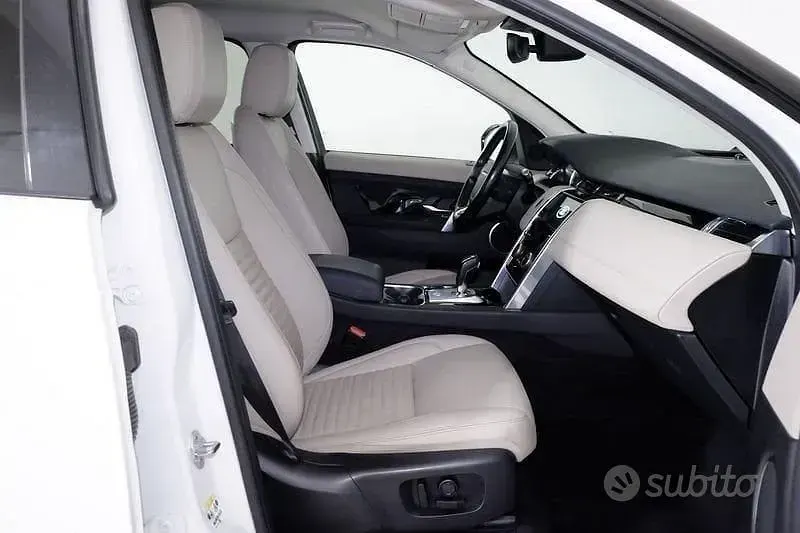 Usata Land Rover Discovery Sport SE 150 CV (110 kW) 2020 Bianco SUV