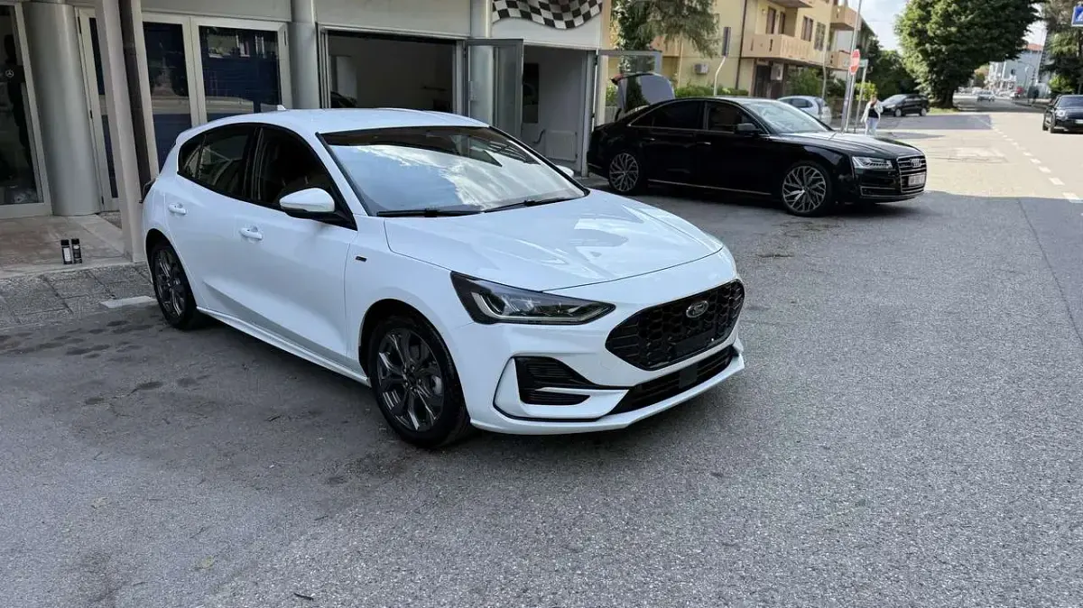 Usata Ford Focus ST-Line X 125 CV (91 kW) 2026 Bianco Berlina
