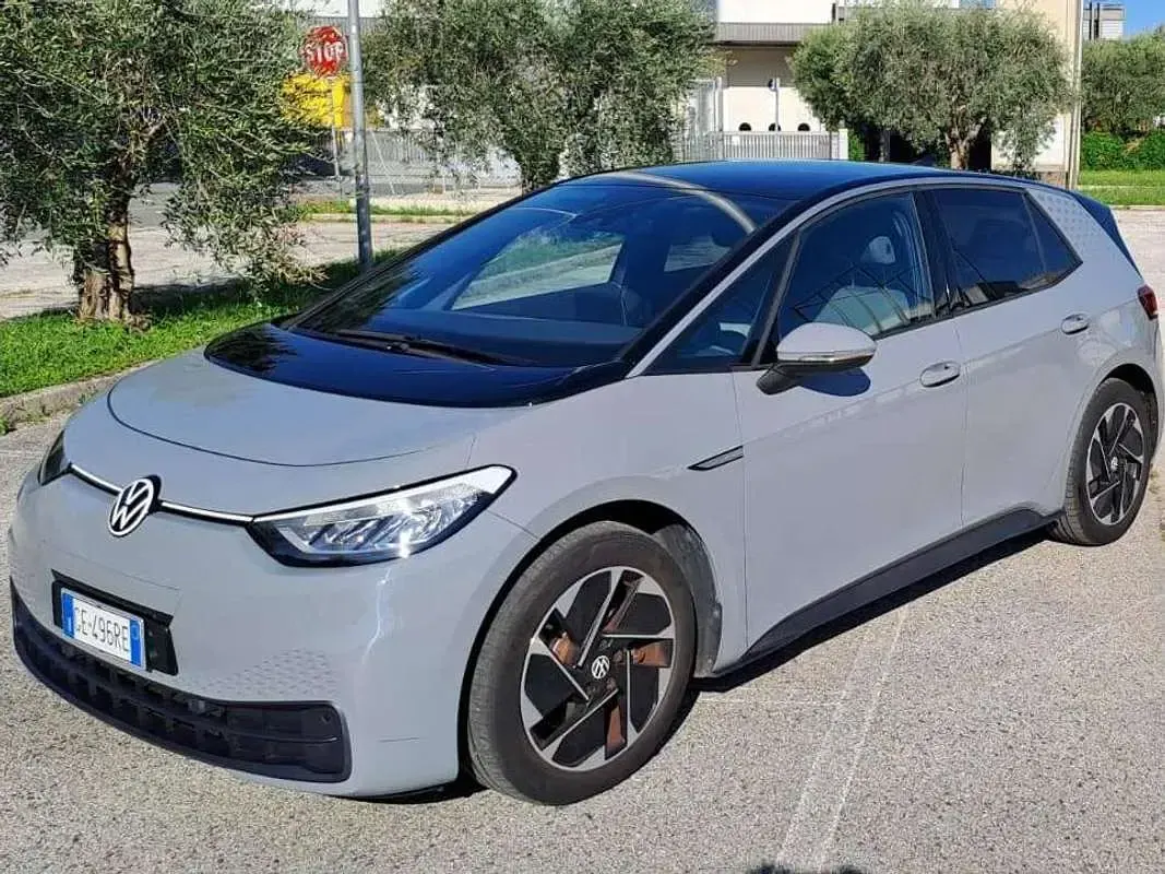 Usata VW ID.3 69 kW (95 CV) 2021 Grigio Utilitaria
