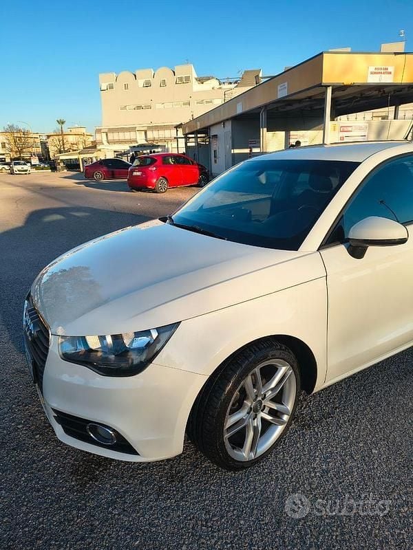 Usata Audi A1 86 CV (63 kW) 2013 Bianco Utilitaria