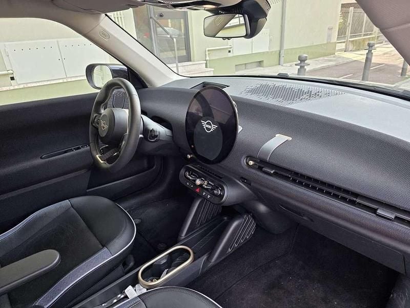 Usata Mini Cooper Classic 55 kW (75 CV) 2024 Utilitaria