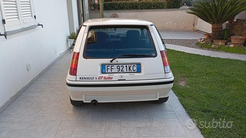Usata Renault R5 120 CV (88 kW) 1987 Bianco Utilitaria