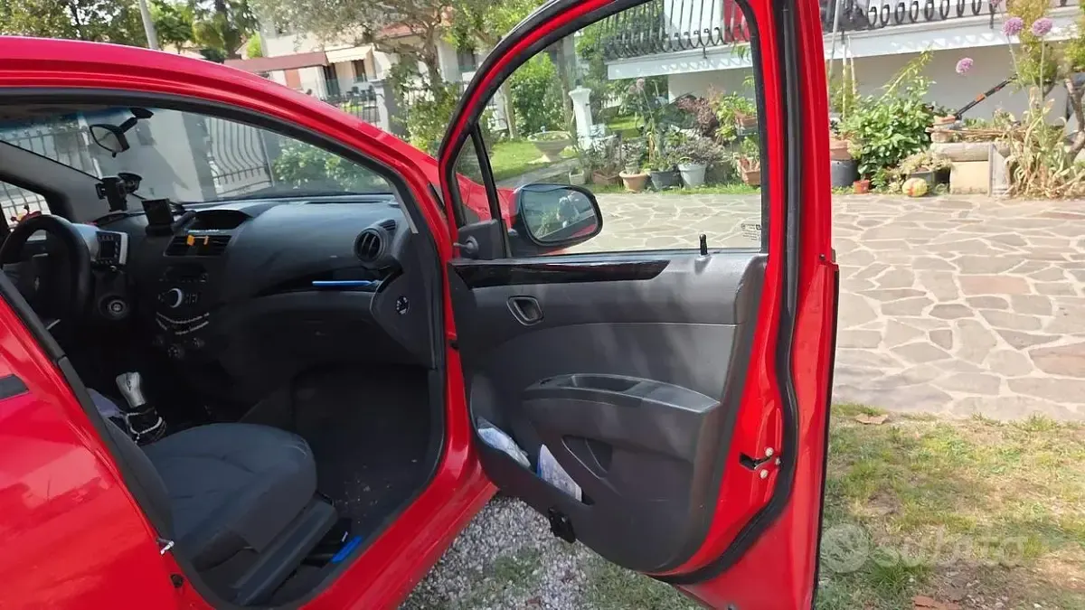 Usata Chevrolet Spark 2011 Rosso Utilitaria